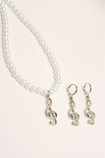 EUROMODA Pearl Detailed Left Key Necklace and Earring Jewelry Set
