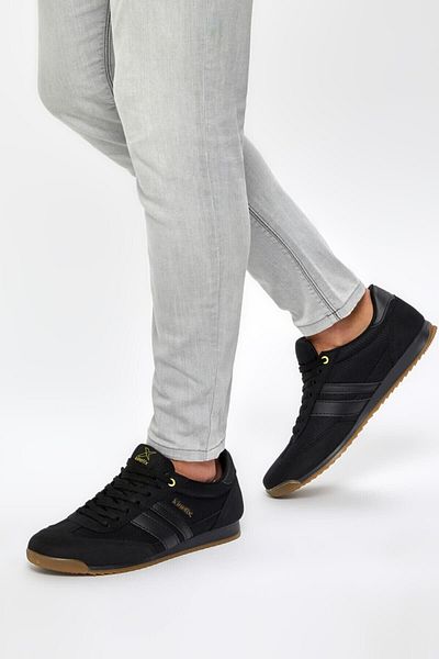 Kinetix Sneakerși