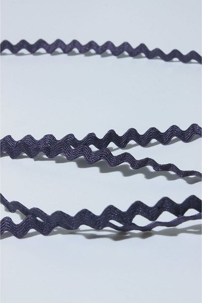 ÖZPAŞ TEKSTİL VE AKSESUAR 5 Meters Zigzag Purple Water Stone Strip - 1 cm