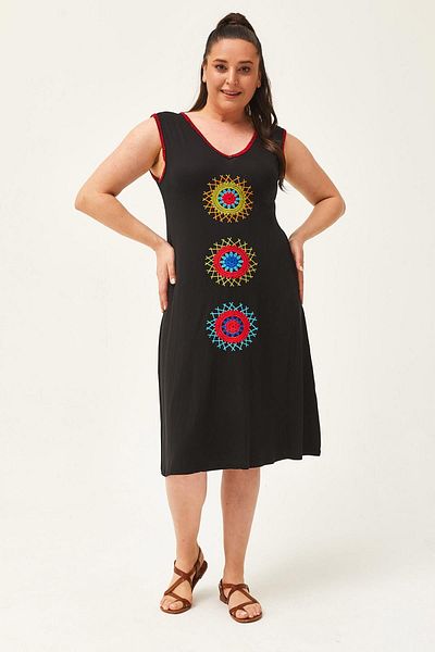Ebsumu Women's Plus Size V-Neck Front Embroidery Detail Sleeveless Black Dress