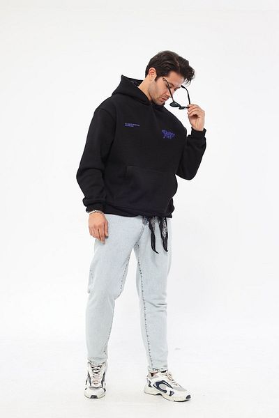 The Champ Clothing Черен суитшърт с качулка от полар и текст Eighty Five с качулка отвътре