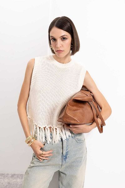 DeFacto Crew Neck Tasseled Basic Knitwear Sweater - D5652Ax24Au