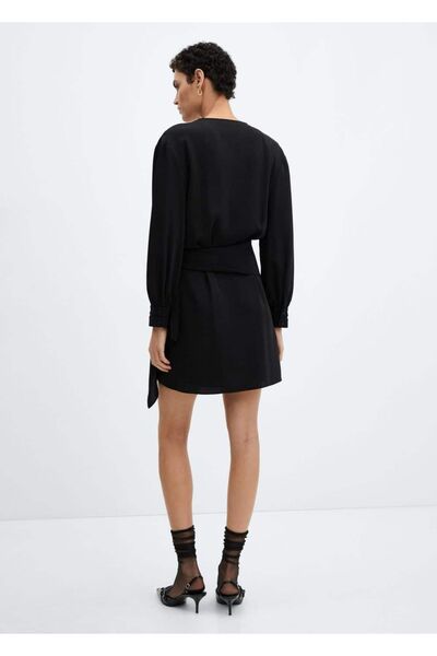 MANGO Woman Fiyonklu anvelop elbise