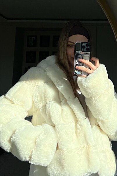 Açelya Okcu Premium Hooded Women's Rex Faux Fur Coat