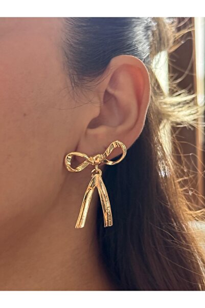 Sallantılı Fiyonk Gold Renk Küpe