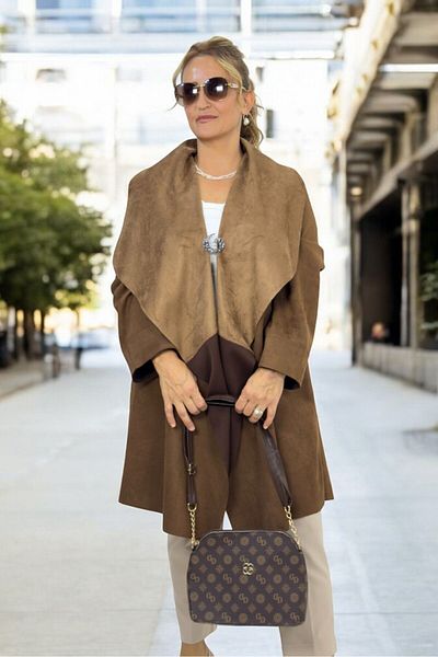 yagmurberen Δερμάτινο σουέτ μπουφάν Plus Size με ασύμμετρο γιακά και λεπτομέρεια καρφίτσας