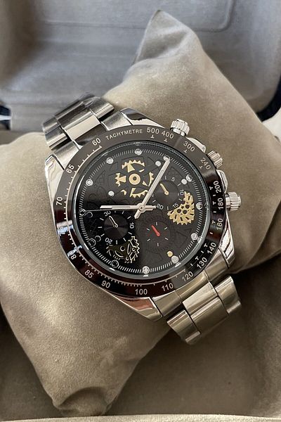 Leerybee Men's Skeleton Patterned Wristwatch Nl-015