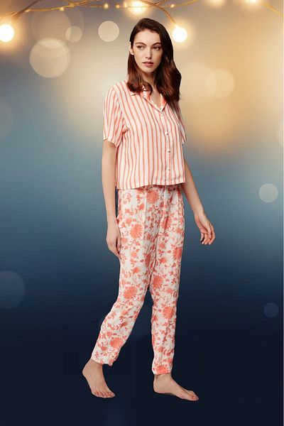 Bonnie Clyde Striped and Floral Patterned Women's Pajamas Set - Nova By.3.N.O.777.Vac.O.Boy/4