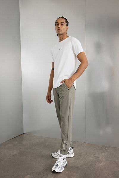 DeFacto DeFactoFit Slim Fit Jogger-Jogginghose – Doppeltaschen, gewebt C1212AX24AU