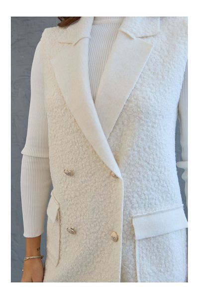 Elif Özbey Butik Ecru Boucle Vest - Button Detailed