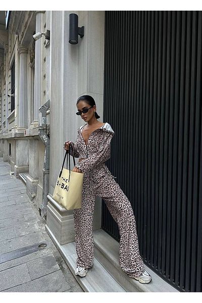 TAYT VEGAS Set din două piese din catifea cu model leopard