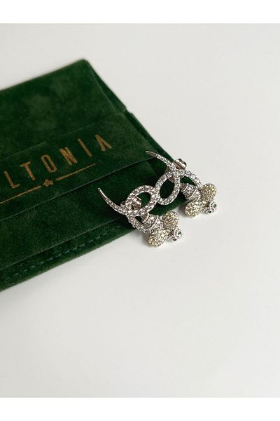 Miltonia Bee Steel Zircon Stone Necklace