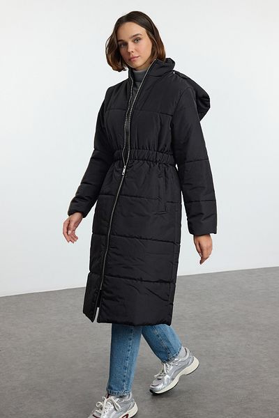 Trendyol Collection Oversize černý dlouhý kabát s kapucí - elastický pas Twoaw25Mo00243