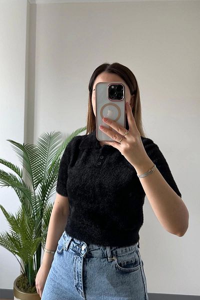 Ademista 10475 Pulover moale cu guler polo, negru