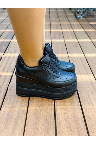 Ayakkabı Tutkusu Stilo ® Černé dámské boty na vysokém podpatku – pohodlné se tkaničkami a vycpávkami