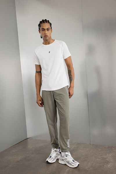 DeFacto DeFactoFit Slim Fit Jogger-Jogginghose – Doppeltaschen, gewebt C1212AX24AU