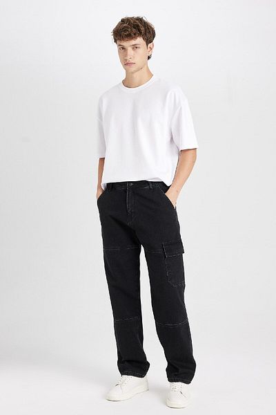 DeFacto Jeanshose mit weitem Bein und Cargotasche B4638AX24AU – normale Taille