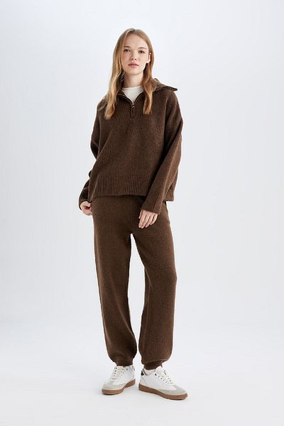 DeFacto Knitwear Jogger Pants - V4178Az24Cw with Pockets and Elastic Waist