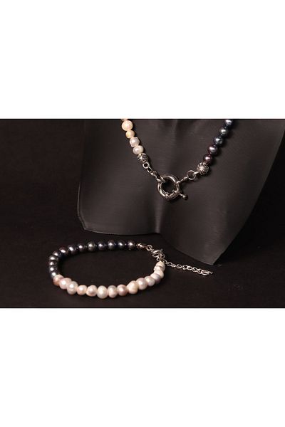 CessNova Certified Black - White Real Pearl Necklace and Pearl Bracelet Set (Necklace 50 cm)