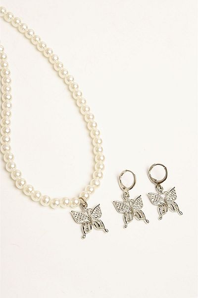 EUROMODA Butterfly Design Pearl Beaded Necklace Earrings Set