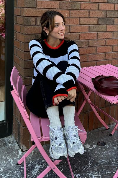 Seeh Pulover negru pentru tricotaje cu decolteu triplu SH208