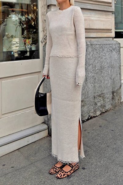 LUCK Double Knitwear Set - Tassel Detailed Skirt and Sweater