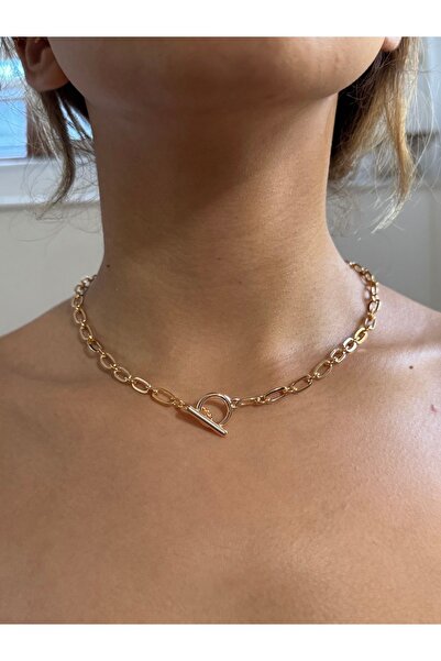 Esmee T Nib Chain Gold Color Necklace