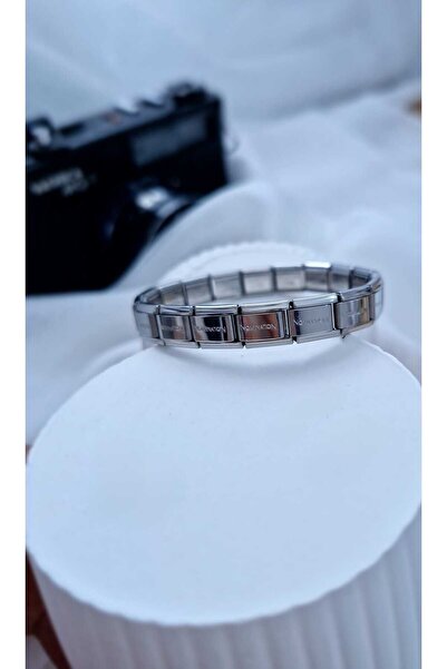 EZ accessories سوار من الفولاذ المقاوم للصدأ باللون الذهبي والفضي الإيطالي - سحر