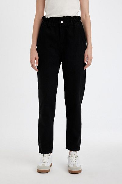 DeFacto Knöchellange Jeans mit kurzem Bein – Paperbag, elastische Taille D4309AX24AU