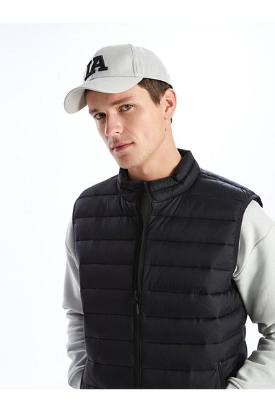 LC Waikiki Standard Mold Stand Collar Men's Puffer Vest