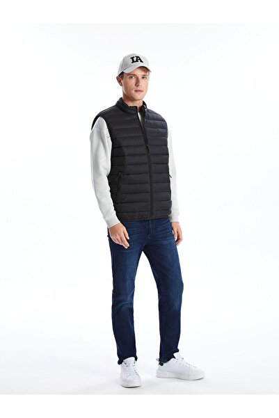 LC Waikiki Standard Mold Stand Collar Men's Puffer Vest