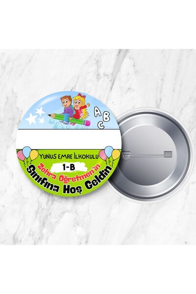 DeBu Tasarım 35 Adet İsim Alanı Boş Şubeye ve Öğretmene Özel Sınıfına Hoş Geldin İğneli 58 mm Metal Yaka Rozeti