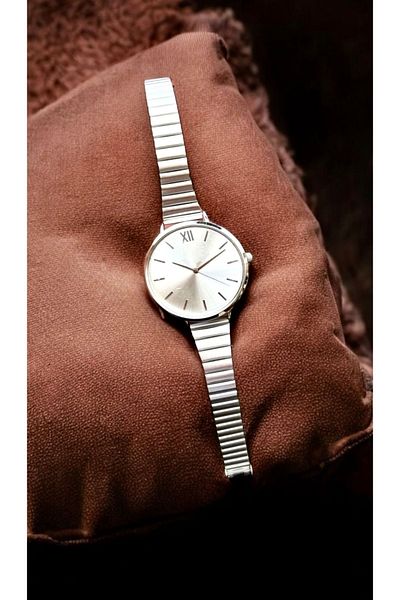 pullmarkt Women's Retro Wristwatch
