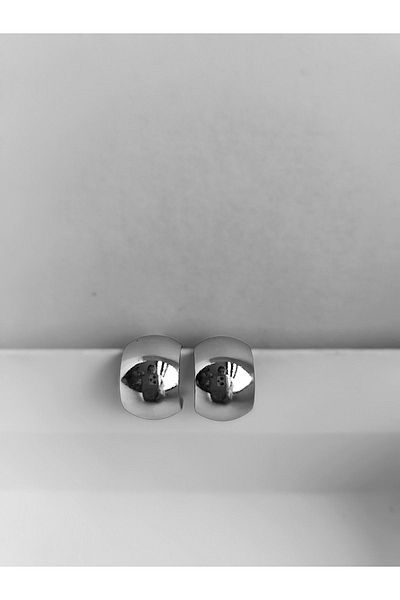 Marlenka Shiny Steel Curved - Hoop Earring Design
