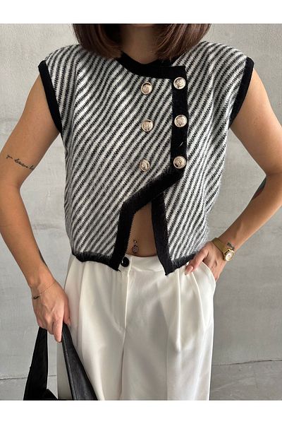 Elysira Striped Women's Knitwear Sweater - Slit and Button Detailed