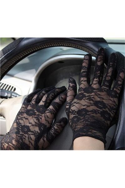 BulutRetail Lace Gloves Black Color Adult