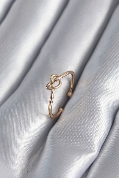 Skygo Gold Color Knot Heart Model Women's Ring - Tj-byk2945