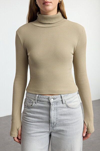 Trendyol Collection Πλεκτή ελαστική μπλούζα με λεπτομέρεια που διασταλείει τα δάχτυλα TWOAW21BZ0071