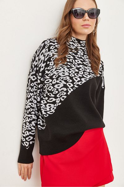 Olalook Pulover negru din tricotaje cu blocuri leopard - KZK- 19000811