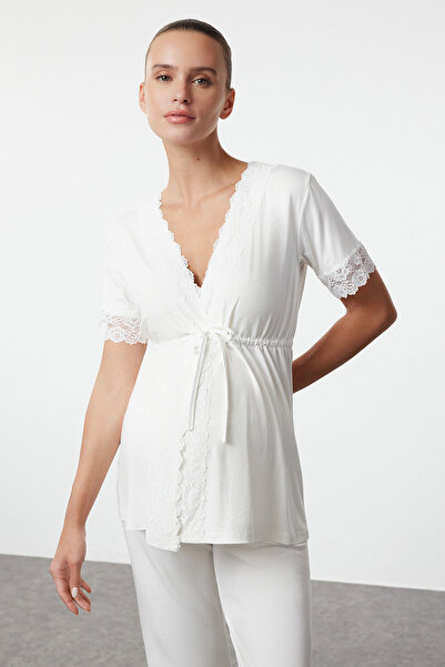 Trendyol Collection Ecru Lace Front Opening Maternity and Maternity Pajamas Set Suitable for Breastfeeding - Tbbaw25Ai00074