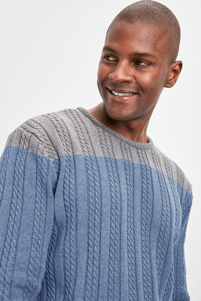 Trendyol Collection Сірий светр з тонкого трикотажу з облягаючою горловиною та вирізом під горло TMNAW20LS0025