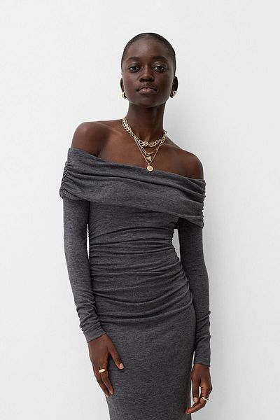 Bershka Açık omuzlu midi elbise