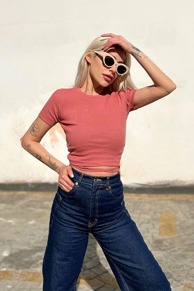 Swist Γυναικεία μπλούζα Dusty Rose Short Sleeve Bias Tie Crop