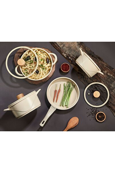 OMS Oyster 12050 - Pure Ceramic 7-Piece Set - Biogranite, Ceramic Pot, Cream Body and Wood Detail