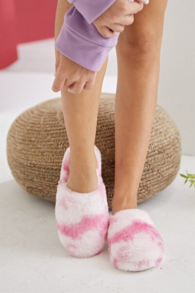 laydi.mo Παντόφλες με ροζ σχέδιο