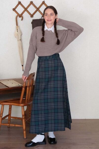 Ceylan Otantik Зелена пола с плисета от тартан