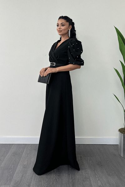 giyimmasalı Φόρεμα Maxi με μανίκια από ύφασμα κρεπ με μαργαριταρένια λεπτομέρεια - ΜΑΥΡΟ