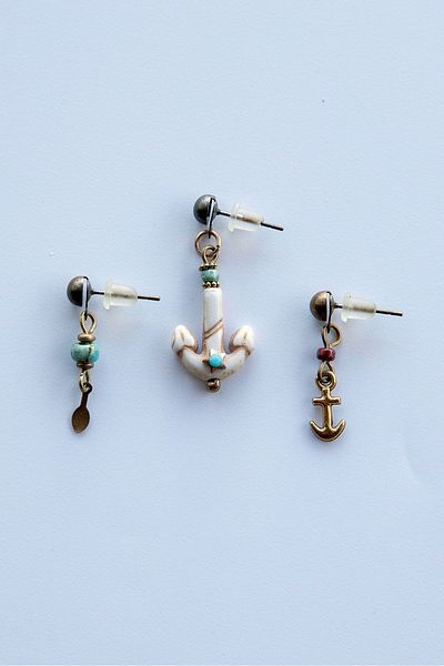 Lila Rosa Ethnic Authentic Multiple Earrings