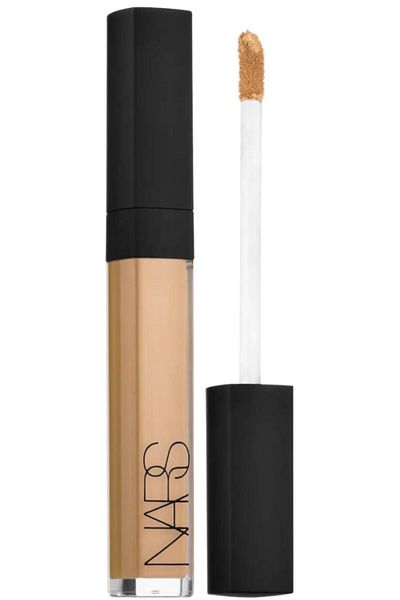 Nars Revitalizing Concealer That Covers Spots on the Skin and Dark Circles - Biscuit Passi.2588