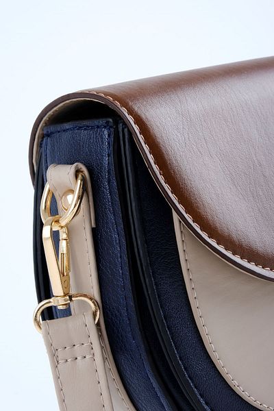 Lal Shoes & Bags Geantă de umăr mică acoperită pentru femei (1424)-cremă